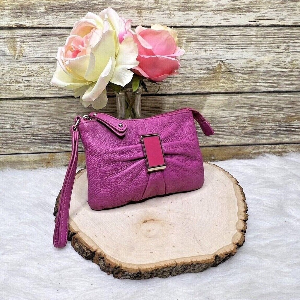 Audrey Brooke Pink Leather Front Accent Clutch Wristlet HandBag Pouch Wallet